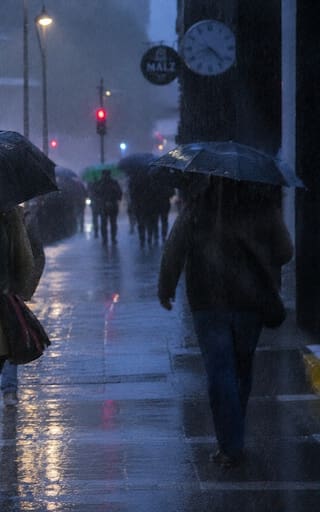 Comienza la semana con el diluvio del año: 48 horas de lluvias intensas y tormentas eléctricas golpearán estos municipios y localidades