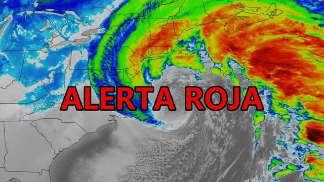 Se aproxima un ciclón con tormentas eléctricas, muro de nubes negras y fuertes ráfagas de viento: las zonas afectadas