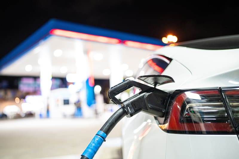 Los coches eléctricos concentran los mayores beneficios dentro de los programas de incentivos vigentes en España.