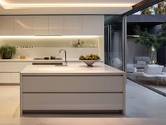 Renovar la cocina sin obra: los 10 cambios que una arquitecta recomienda para ganar espacio y pagar menos
