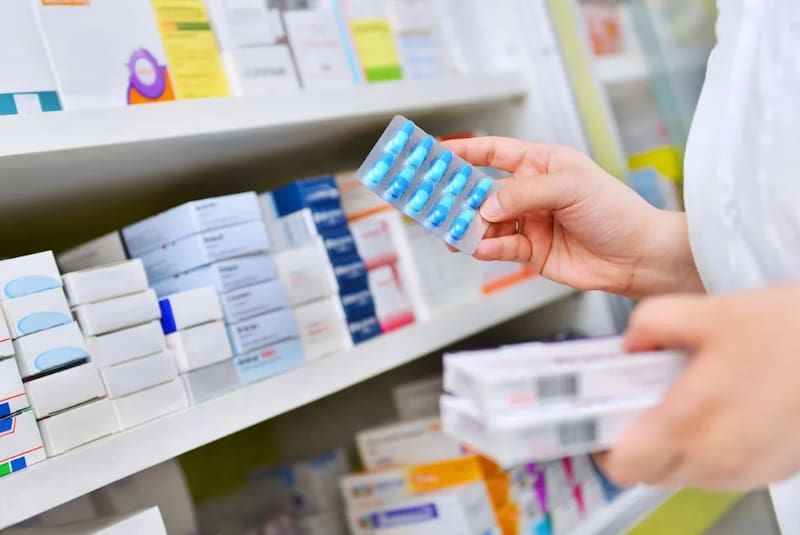 Cofepris hará un retiro urgente de un famoso medicamento para curar la gripe y el resfriado: hay riesgo para la salud