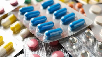 Cofepris alertó por la venta de un famoso medicamento falsificado que cura la gripe y el resfriado: hay riesgo para la salud