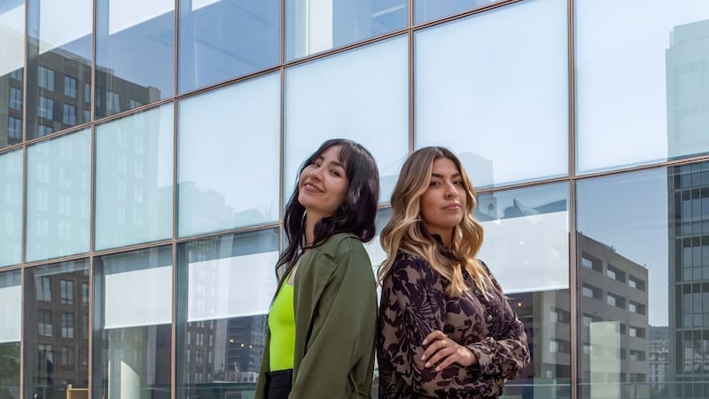 Melina Cruz y Danna Calzada, cofundadoras de Chain.