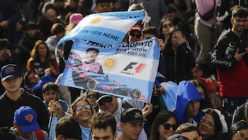 Todo listo para la exhibición de Colapinto en Buenos Aires: una multitud aguarda para ver al piloto con un auto de Fórmula 1