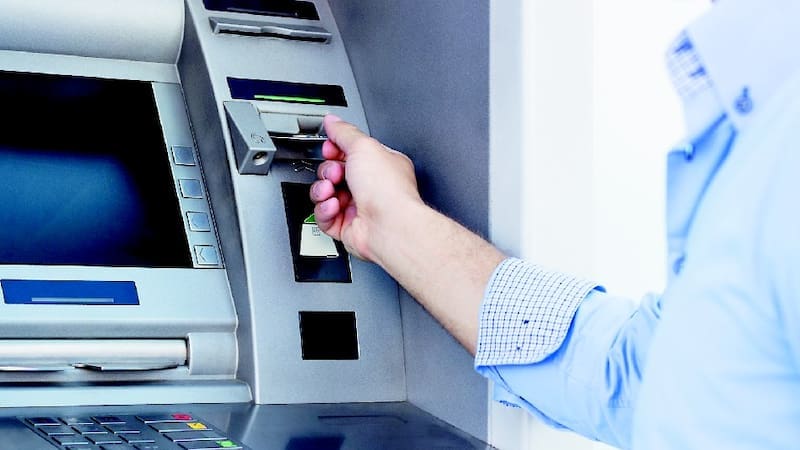 Cierre de cuentas bancarias en Colombia: causas y cómo evitarlo (foto: archivo).