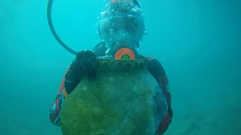 Descubrimiento de una antigua ciudad sumergida en el lago Issyk Kul, Kirguistán. (Elizaveta Romashkina/RGS)