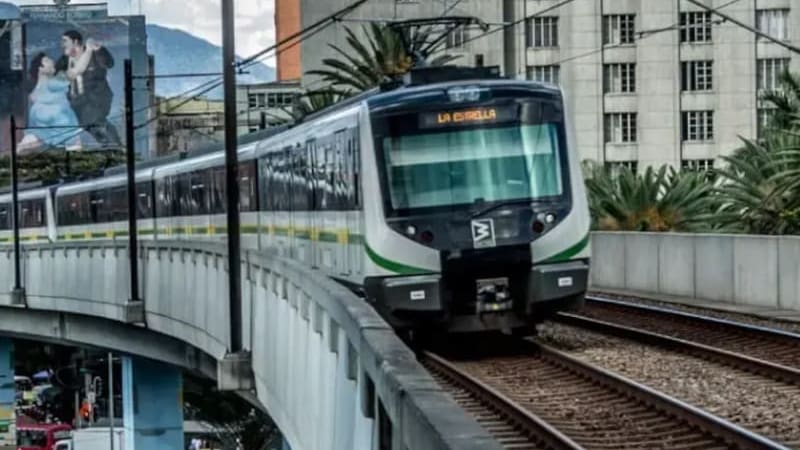 La llegada de nuevas unidades permitirá fortalecer la operación y atender el crecimiento de pasajeros.