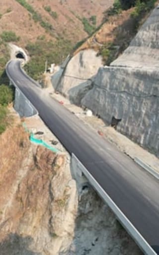Construyen un túnel de inteligencia artificial en América Latina: una obra monumental con tecnología alemana y más de 80 estructuras