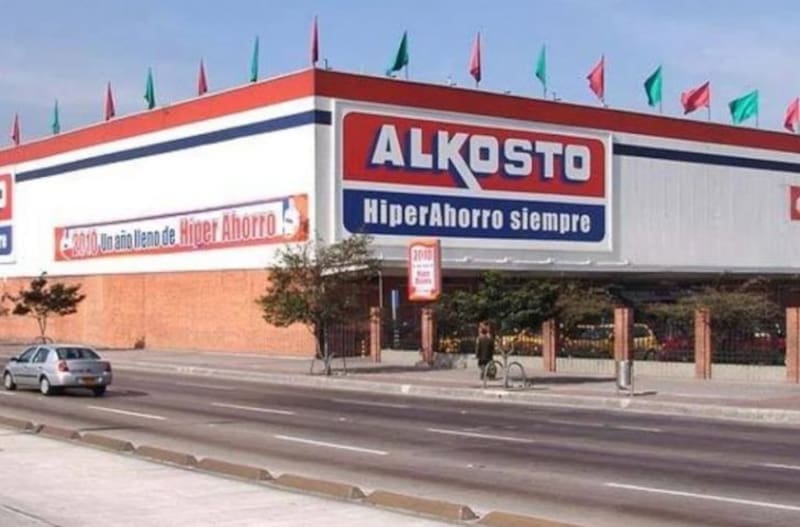 Alkosto ofrece un lavarropas de gran capacidad que lava más de 5 kg en 39 minutos con una rebaja de casi el 50%.