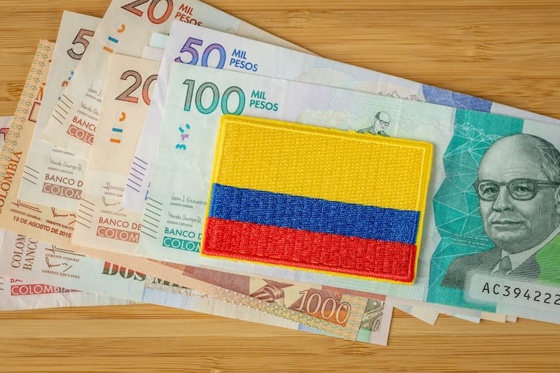 Fin del IVA: el Partido Liberal propone un nuevo impuesto al consumo en Colombia.