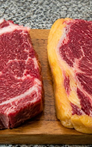 Carne de vaca con grasa blanca o grasa amarilla: qué diferencia hay y cuál conviene comprar