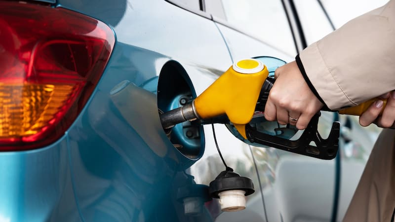 El desarrollo de combustibles sintéticos, conocidos como e-fuels, comenzó a ganar protagonismo en el debate energético global.