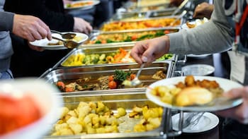 California entrega comida gratis del 9 al 14 de febrero: dónde conseguirla y en qué horarios