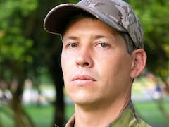 Comienza el Servicio Militar para todos los hombres nacidos en 2007: será obligatorio quitarse la barba y las patillas