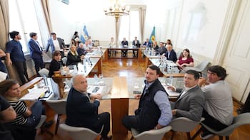 El presupuesto bonaerense dio su primer paso, pero un proyecto estratégico quedó en suspenso