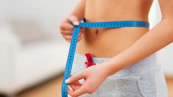 La ciencia descubre por qué el cuerpo se resiste a perder grasa: el inesperado rol del sistema inmunológico