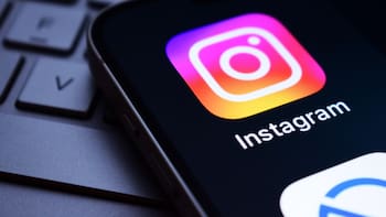 Se despiden las redes sociales para los menores de 15 años: prohibirán tener cuentas en este país