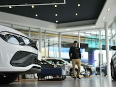 Modernización laboral: el pase a febrero provocó una parálisis en las ventas de autos