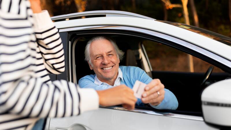 Trámite de reemplacamiento para conductores de México