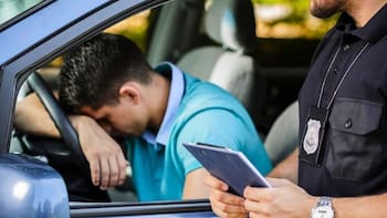 Confirmado | El Gobierno prohibirá la circulación de todas las personas que no porten este elemento en la guantera