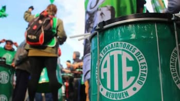 Cambia el empleo público: Milei suspendió nuevas contrataciones y busca profesionalizar a los estatales