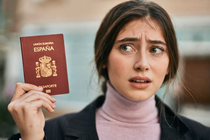 Confirmado y oficial | España prohíbe el ingreso y salida del país a ciudadanos y extranjeros que no hayan completado este trámite (foto: archivo).