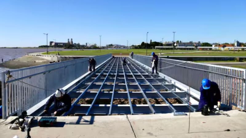 Desde el Gobierno porteño remarcaron que el puente permitirá mejorar la circulación y sumar nuevas conexiones.
Fuente: GCBA