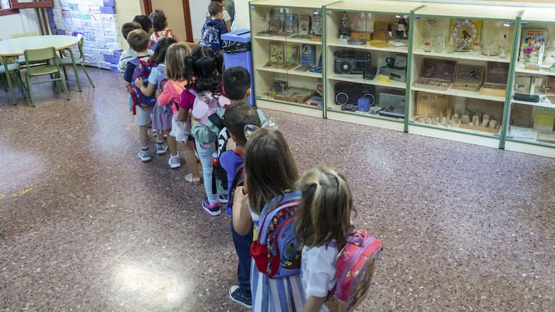 Confirmado por Educación | Lanzarán un decreto que limitará el número de alumnos que habrá en cada aula de colegios