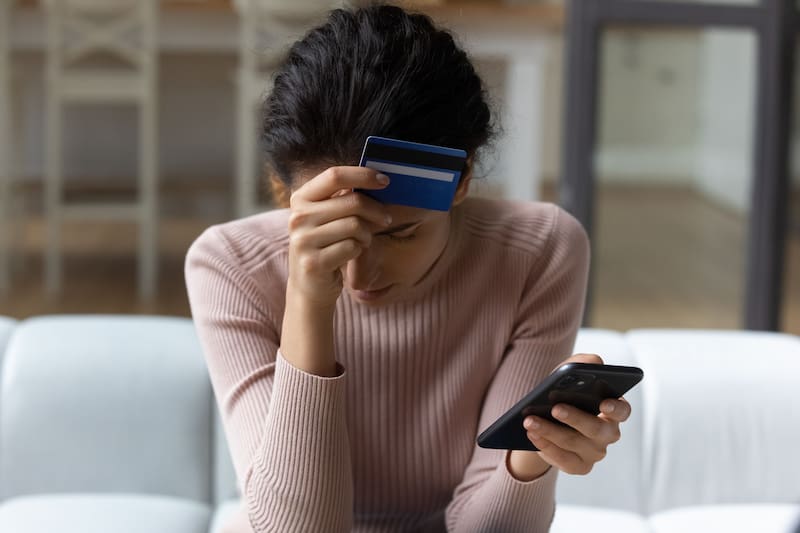 Hacienda no perdona: qué deben realizar los familiares del titular de una cuenta bancaria para no heredar sus deudas. (Fuente: Shutterstock).