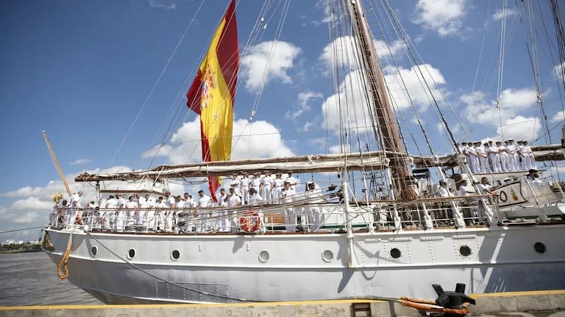 Confirmado por la Armada: te pueden multar con hasta 300.000 euros por cometer este grave error cerca de un buque militar