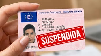 Confirmado | Por orden del Gobierno, revisarán caso por caso y le sacarán la licencia de conducir a quienes hayan conducido usando su teléfono celular