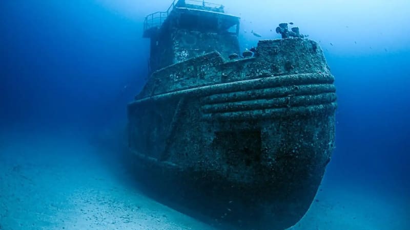 Confirman que existen 250 barcos hundidos llenos de toneladas de oro y plata en el medio del Pacífico, pero nadie los quiere rescatar