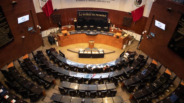 Acusan que la reducción jornada laboral es una mentira: tardará años en aplicarse y se completará recién en 2030