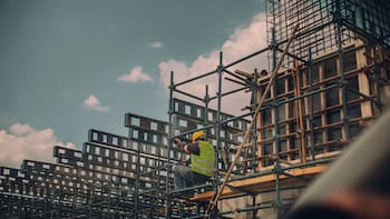 Construcción: la caída de la actividad pegó en el empleo