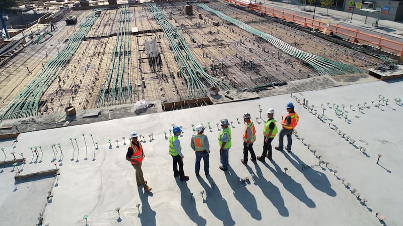 Construcción, obra pública.