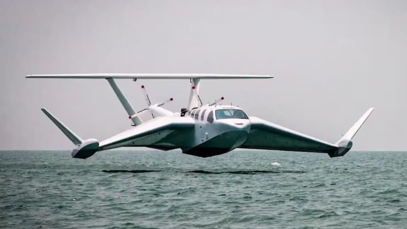 Construyen el primer “barco volador” del mundo: puede navegar, volar a altas velocidades y es el orgullo de un país
Fuente: Galaxia Militar
