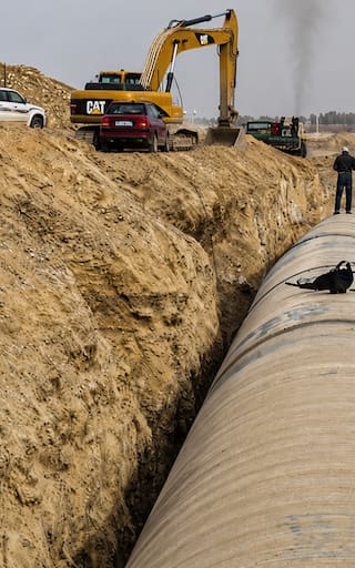 Construyen un río artificial de 145 km por donde pasará uno de los canales más largos de América latina: llevará agua a las zonas más secas y cálidas y será el orgullo del país