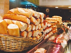 AUH vs sueldos: ¿quién está ganando la carrera y tiene mayor poder adquisitivo?