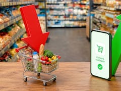 Consumo masivo: la caída se frena pero el bolsillo sigue al límite, ¿cuándo llega el rebote?