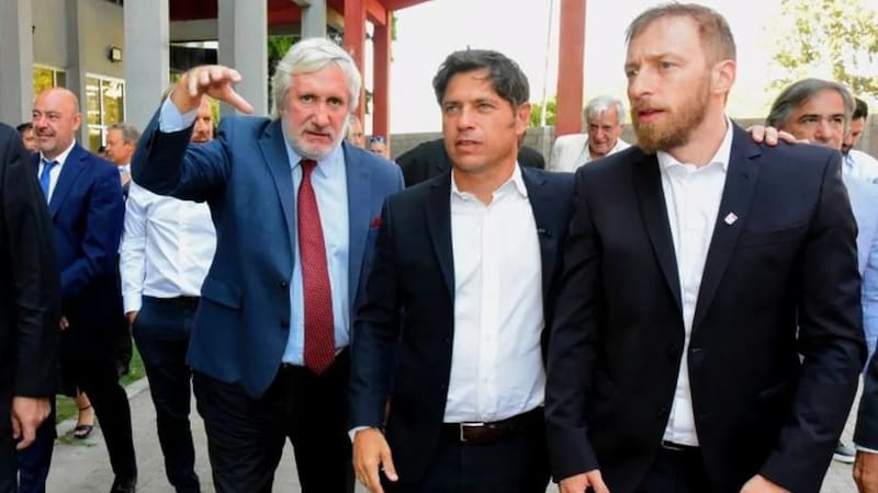 Con el gobernador bonaerense Axel Kicillof