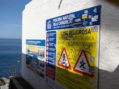 Olas gigantescas de cuatro metros matan a 4 turistas en una playa de las Islas Canarias: desoyeron las advertencias