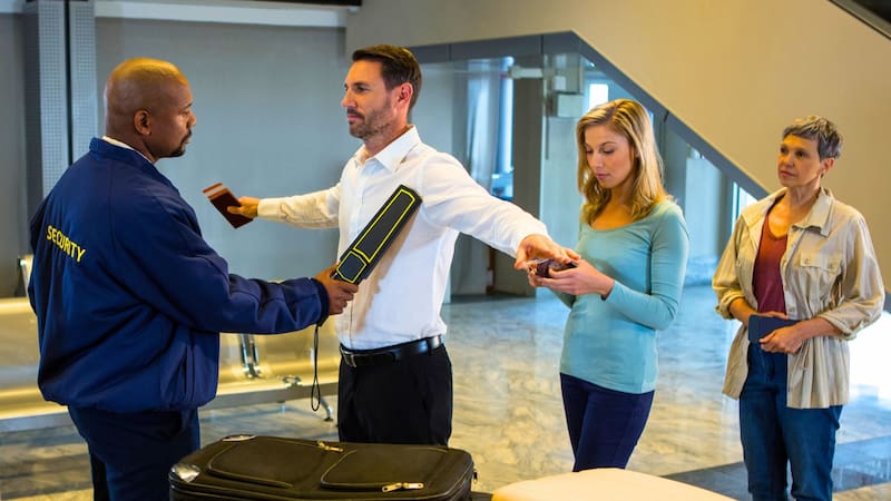 Nuevos controles en Migraciones.