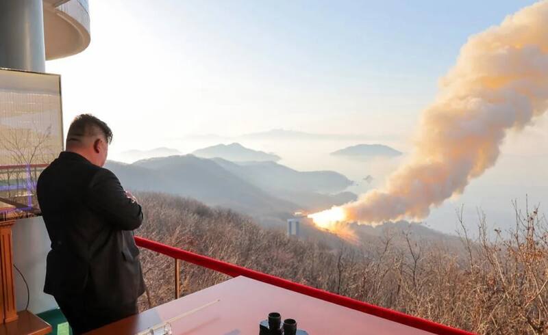 Corea del Norte volvió a colocarse en el centro de la escena internacional tras realizar una nueva prueba tecnológica que refuerza su ambición de consolidarse como potencia militar. Imagen: EFE.
