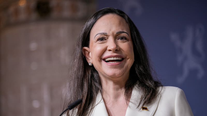 María Corina Machado recibirá la Llave de Oro de Madrid y mantendrá reuniones con líderes del PP y Vox durante su visita a España, sin un encuentro previsto con Pedro Sánchez.