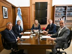 Gobernadores sin foto, PASO en pie y Adorni en veremos