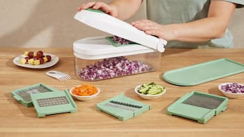 Este nuevo producto de Lidl corta los alimentos de hasta 6 formas distintas: en dados, juliana, rodajas o ralladuras finas uniformes