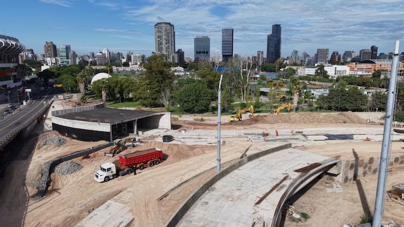 Cortarán la autopista más transitada de Buenos Aires: cuáles serán los desvíos y a quiénes afecta
Fuente: AUSA