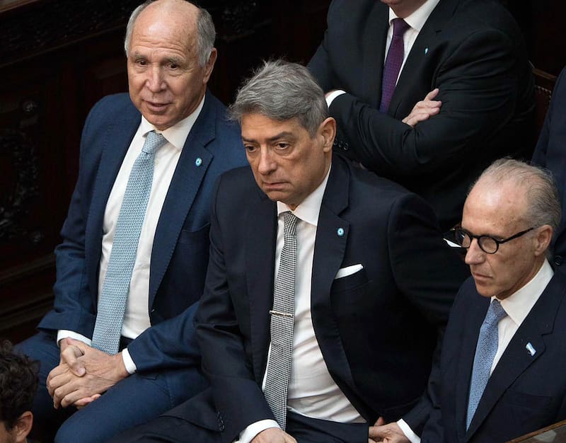 NOTICIAS ARGENTINAS BAIRES, MARZO 1: El presidente Javier Milei inaugura el 144° período de sesiones ordinarias con un discurso en cadena nacional y fuerte expectativa política. La Vicepresidenta Victoria Villarruel da por iniciada la sesion. FOTO: CLAUDIO FANCHI /NA.