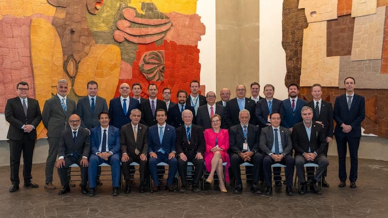 Integrantes de las asociaciones automotrices de América Latina.