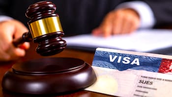 Es oficial | Por orden de la Justicia, Estados Unidos restaura las visas revocadas de estas personas y podrán ingresar legalmente al país